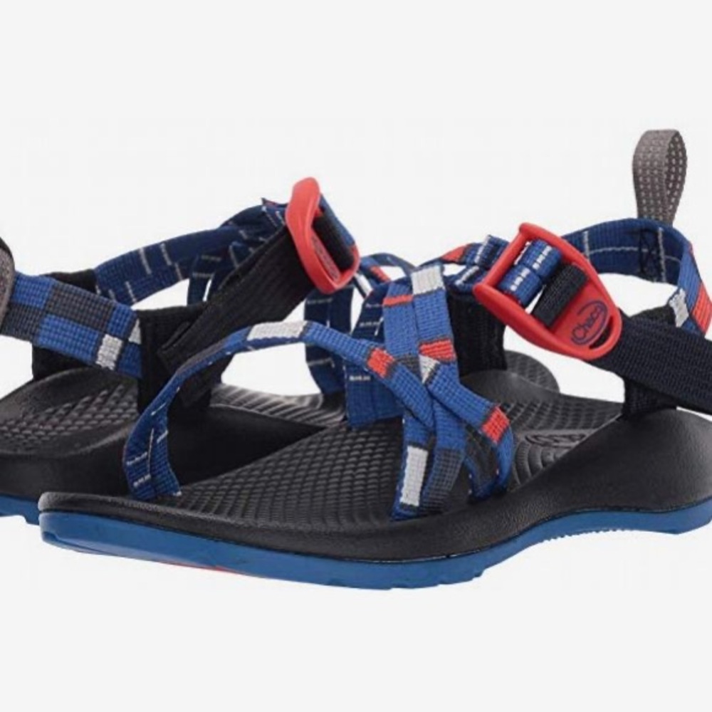 Chaco ZX/1 Ecotread big kids Sz 5 Blue and Red Sandals